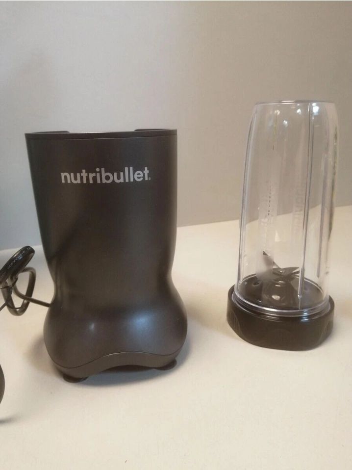 Блендер Nutribullet Ultra 1000