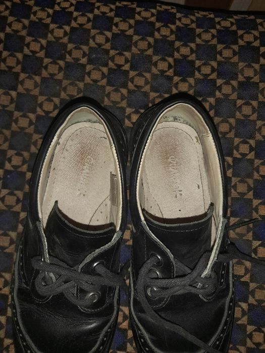 Продам обувь для мальчиков за 35.000 сум