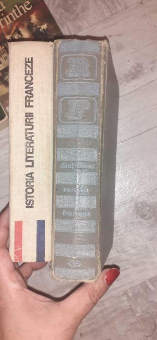 Peggy Sue et les fantomes + alte carti in franceza