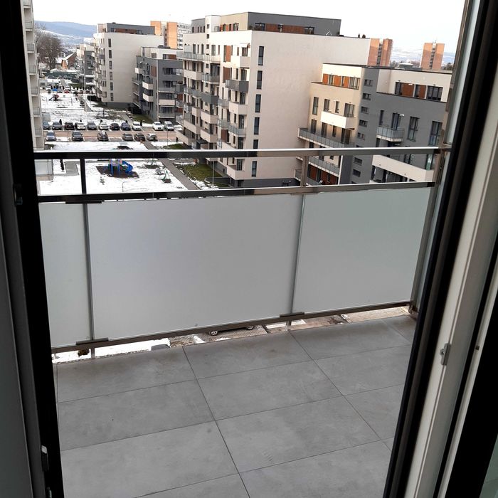 Inchiriez apartament cu 1 camera pe termen scurt