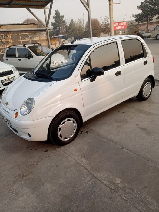 Matiz sotiladi 1 pazitsa