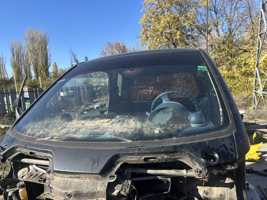 продавам смарт fortwo за части