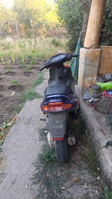 vand scuter aprilia sr50 fara acte