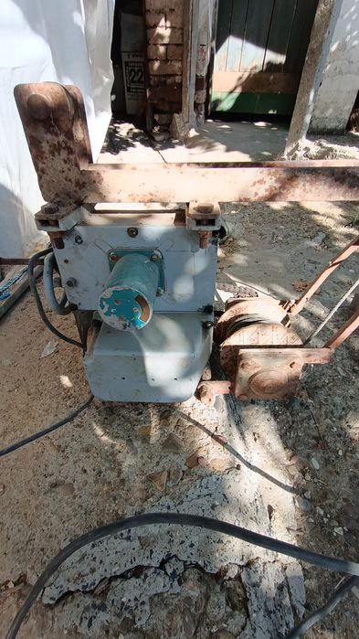 Телфер, лебедка.