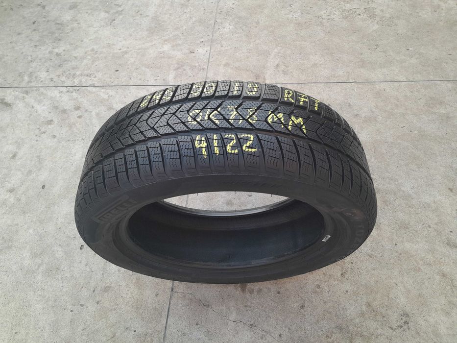 O anvelopa de iarna 245 50 19 pirelli sottozero 3 run flat 7,8 mm 4122