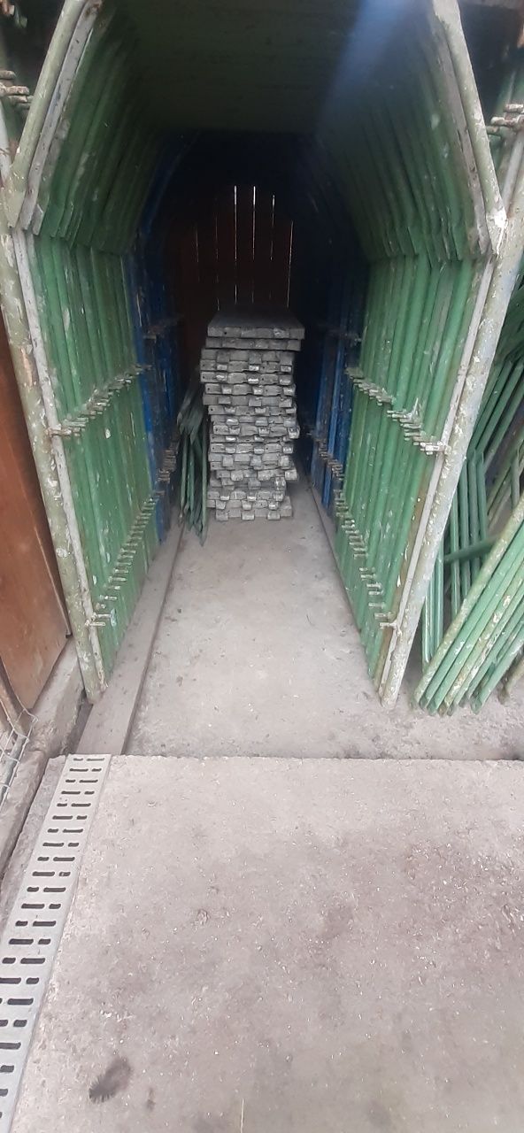 schela de inchiriat