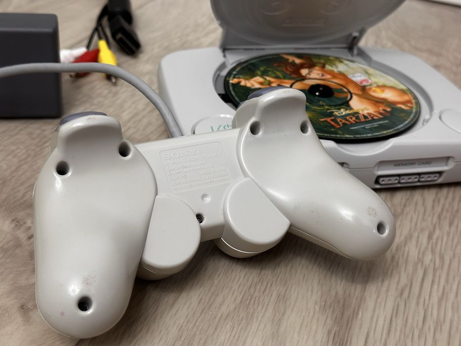 Продам прошитую PlayStation One | PS1 | PS1 Slim