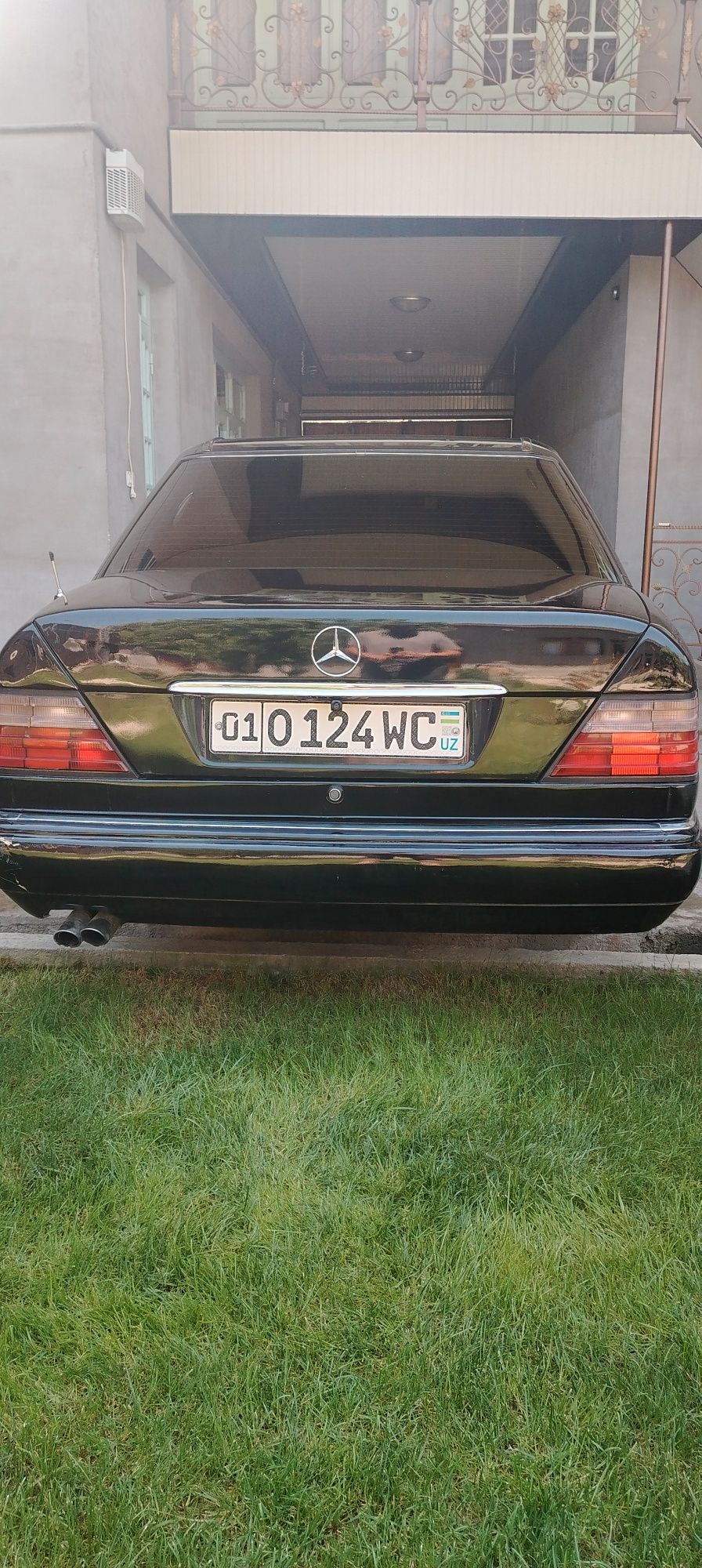 Srochna sotiladi Mersedes 124 sotiladi kansener bor