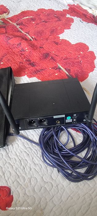 Микрофон  volta.