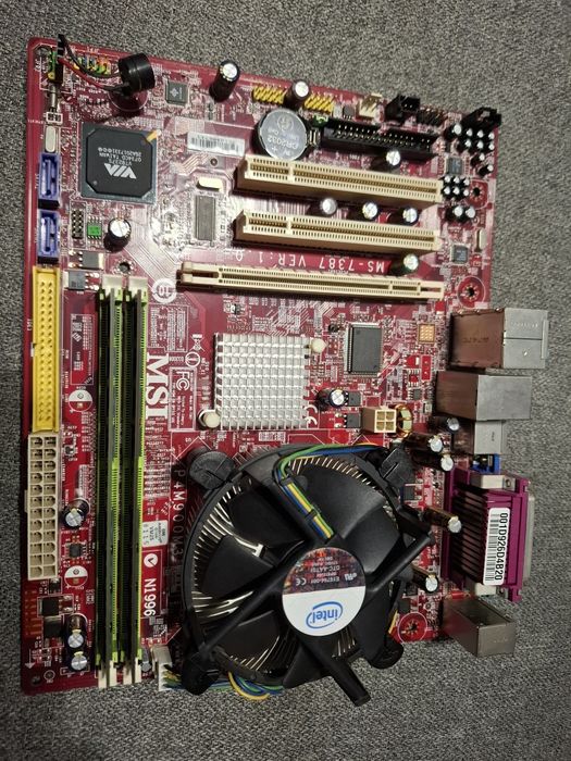 Kit placa de baza MSI MS-7387 LGA775 + Intel C2Q Q6600 + 2GB DDR2 RAM