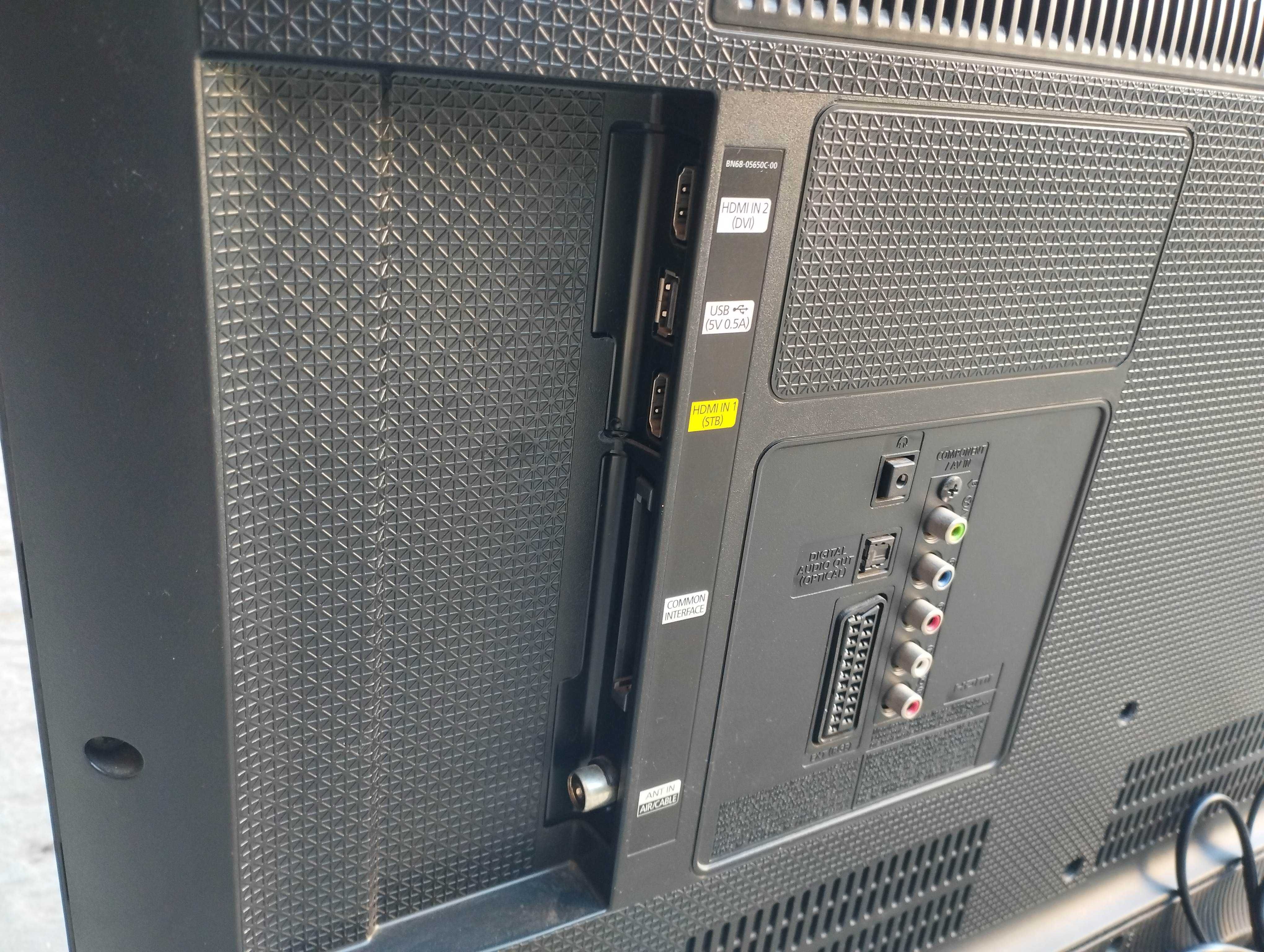Телевизор Samsung 40j5100