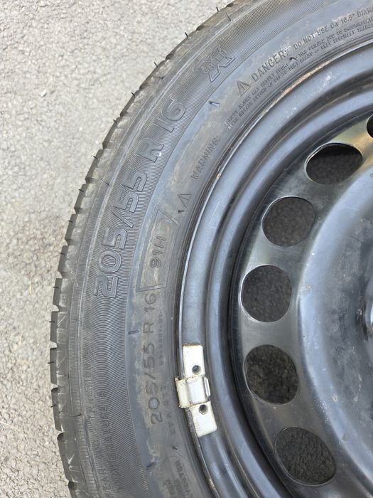 Vând roata de rezerva R16