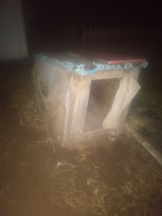 Продам будку для собаки