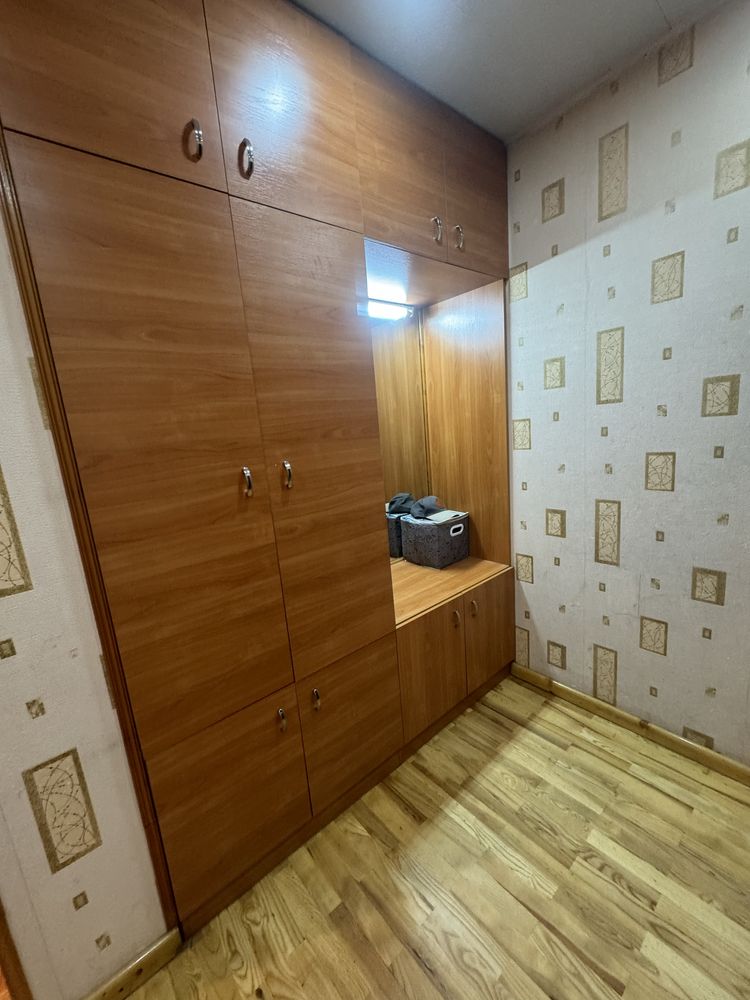 Продаётся срочно 4-ком на МирзоУлугбекском ор.Дархан