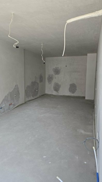 Просторен тристаен апартамент в Гоце Делчев с АКТ 16!