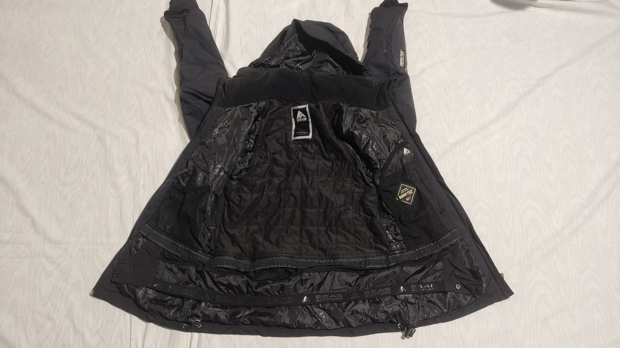 Geaca 8848 ALTITUDE GoreTex mărime 36/S dama fete schi ski Sky snowboa