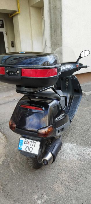 De vanzare maxiscuter PIAGGIO Hexagon 180cc