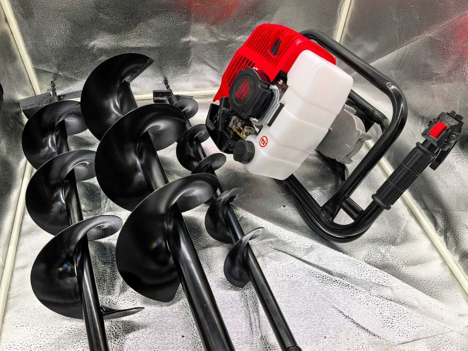 Motoburghiu pe benzina StarkTech 52cc 749 lei
