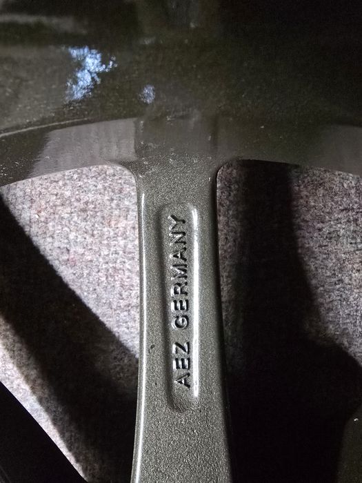 Jante 4x100 AEZ Radon