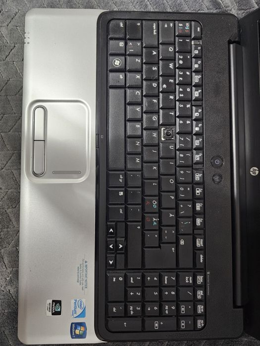 Vând laptop hp g61