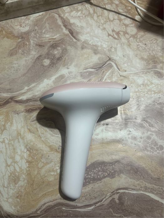 Фотоепилатор Philips SC1994/00 Lumea