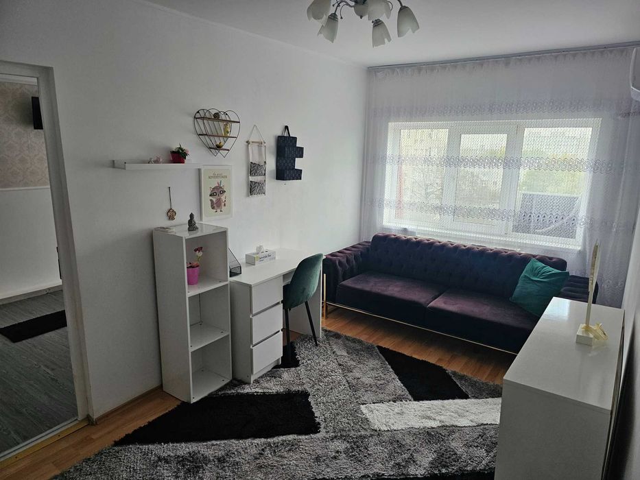 Vand apartament 3 camere!