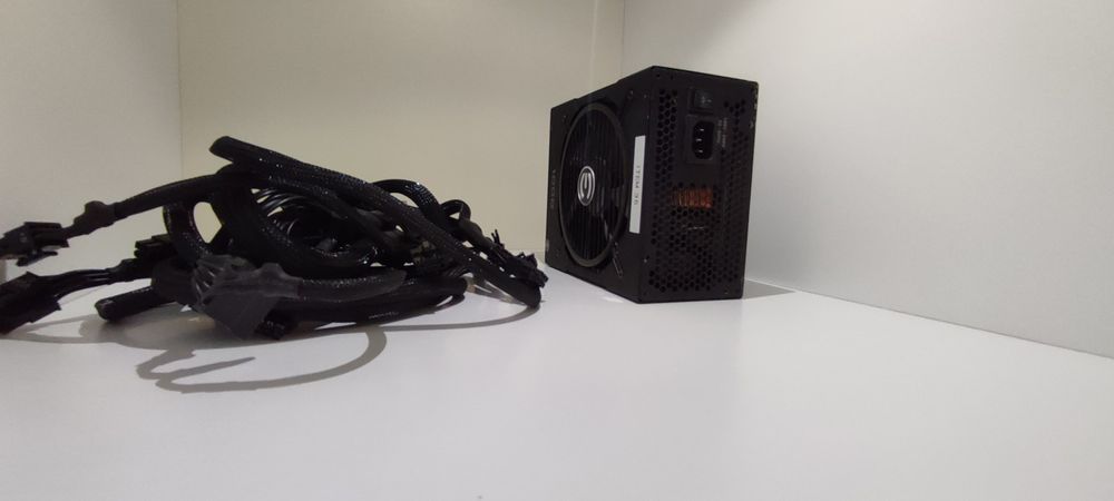 EVGA SuperNOVA 1000 G+, 80 Plus Gold 1000W, complet modular,
