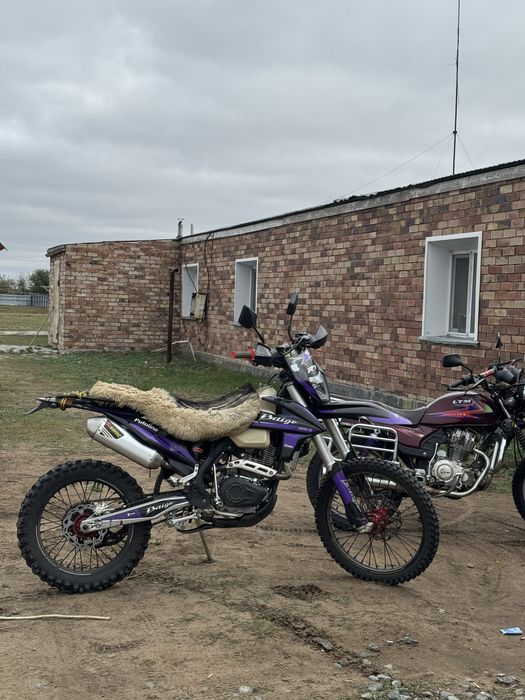 Продам мотоцикл Baige R7