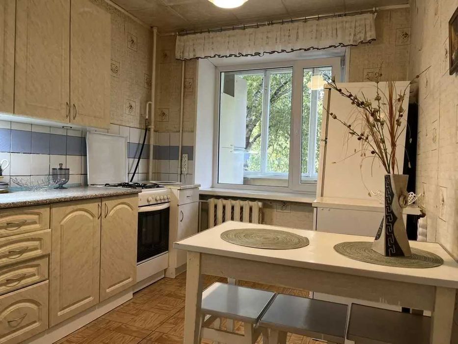 Дава се под наем Двустаен апартамент в София, Зона Б-18 - 58 кв.м за 402.9 € - Снимка #1