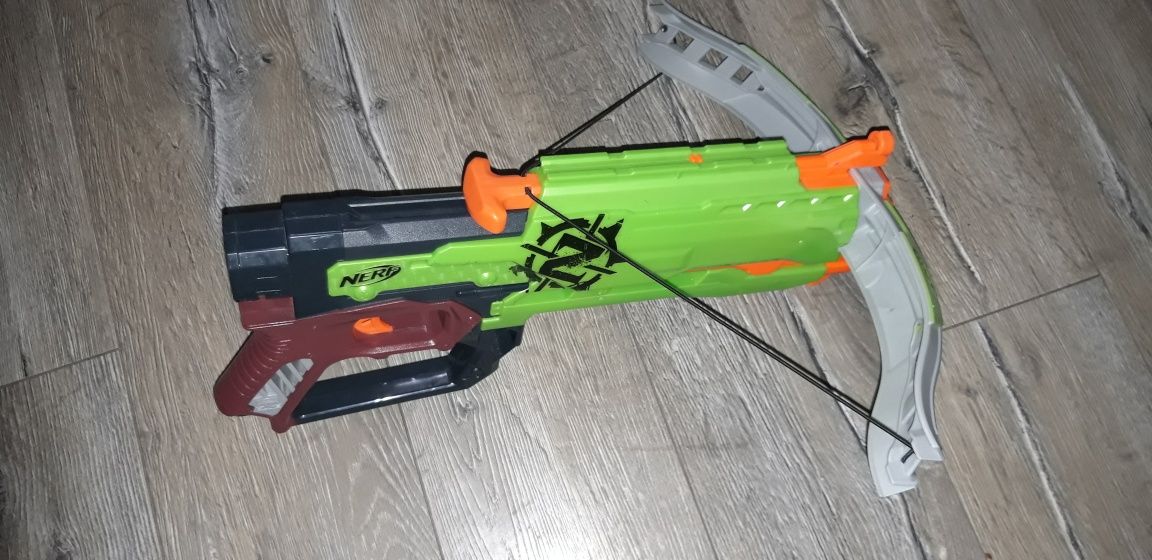 Nerf original aproape noi