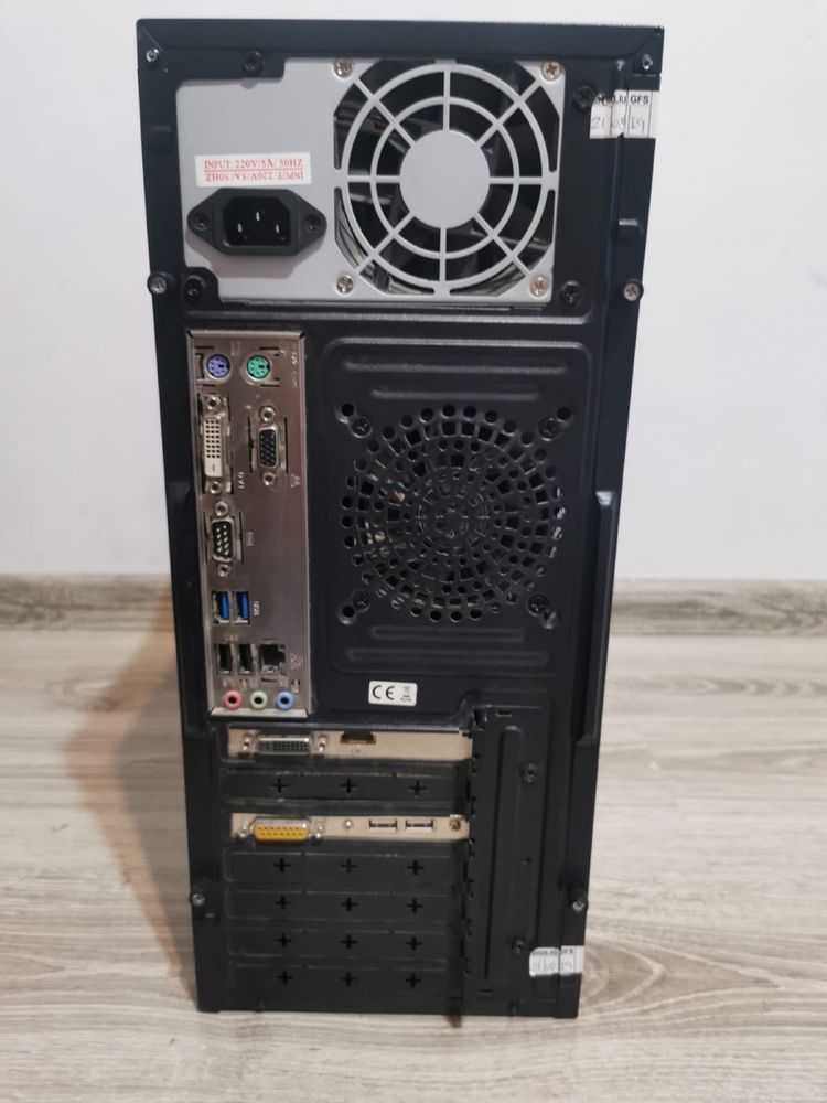 Vand unitate pc!