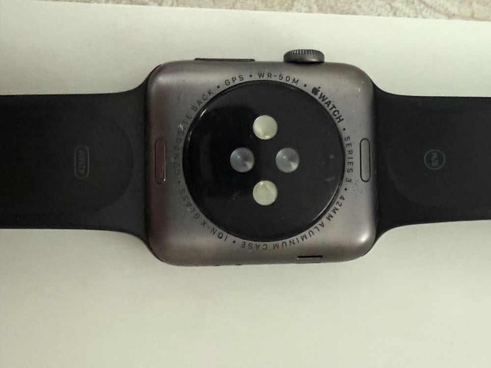 Apple watch series 3