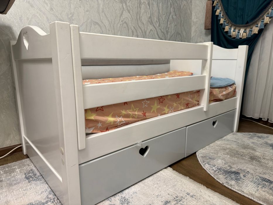 Продам детскую кровать