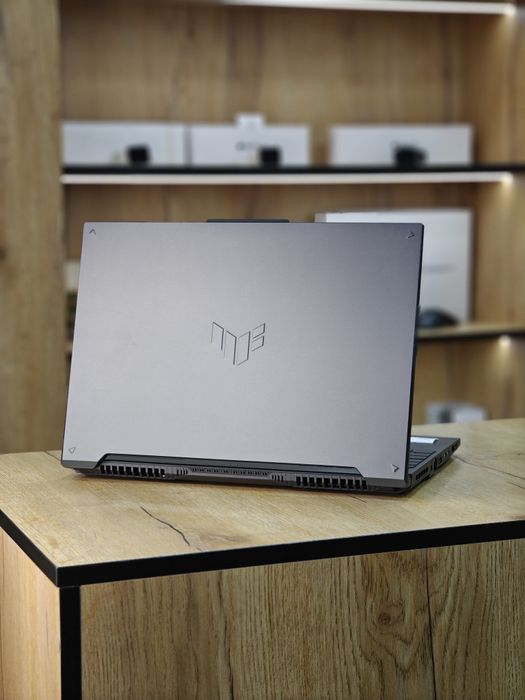 Asus TUF A16 Игровой Ноутбук | RTX 4050 | Ryzen 5 | 144Hz