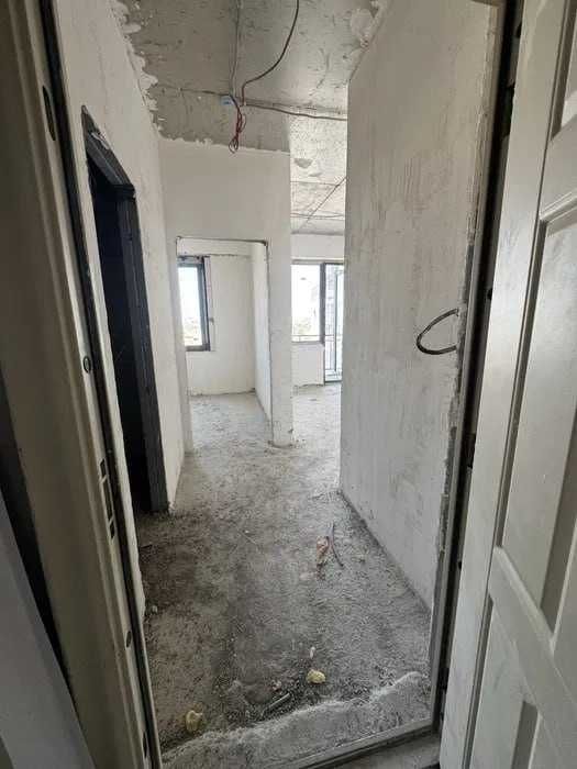 Новостройка 1 линия Мирабад, 38м2 кадастр есть беловая отделка!