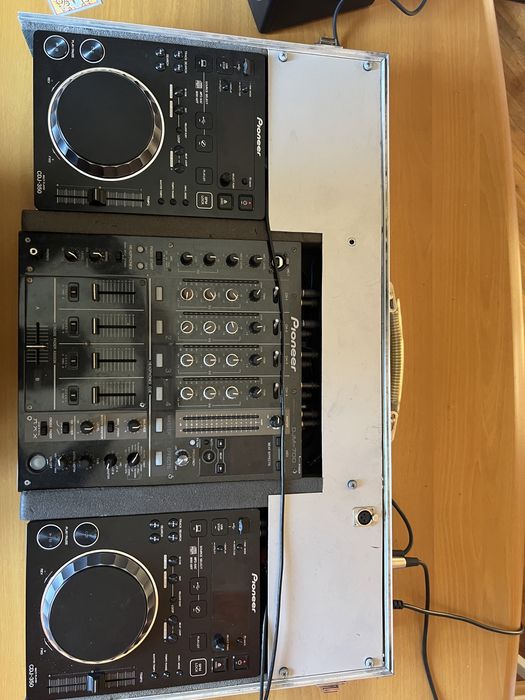 Consola pioneer  mixer pioner 4 canale