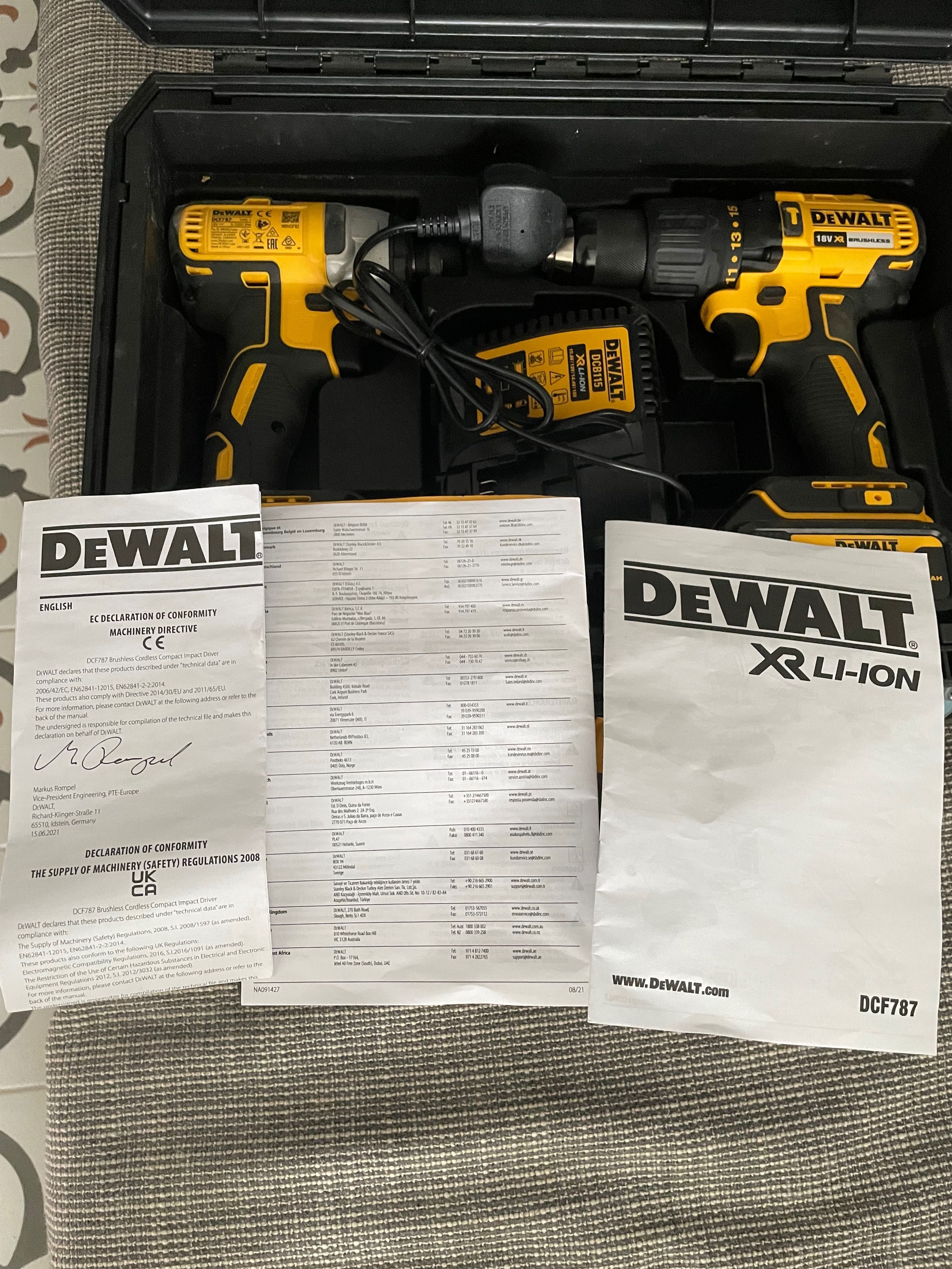 Dewalt комплект винтоверт и импакт