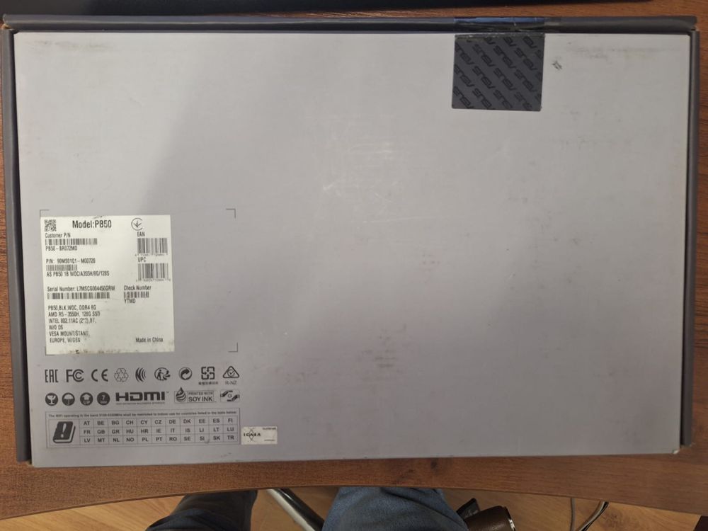 Мини компьютер ASUS