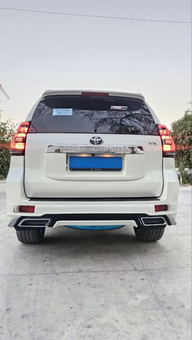 Прадо 150 vx японка 2013йил  краска тоза 83000 прабег кожений салон