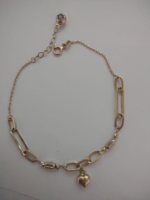 Bratara aur 14k (efn)