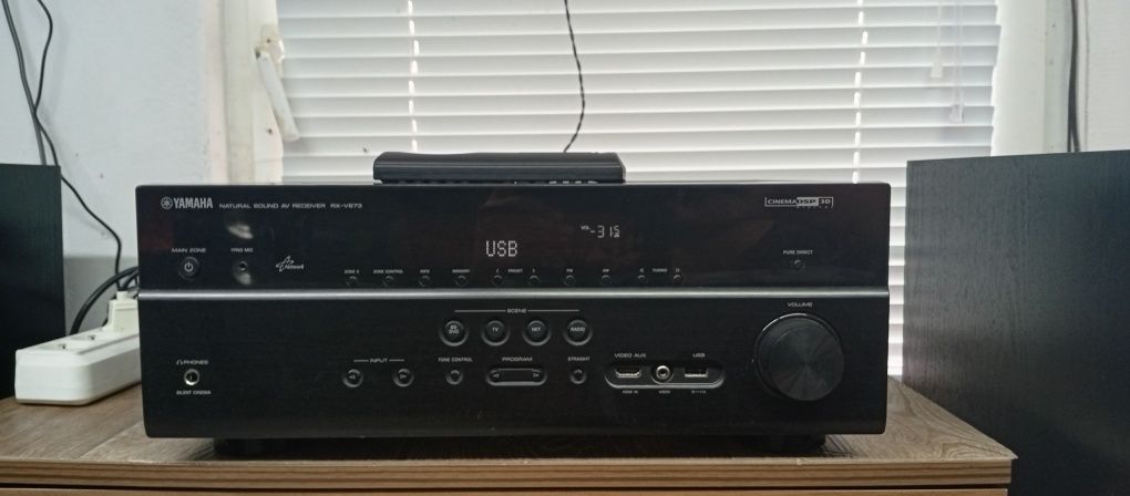 7.2 канален ресивър Yamaha RX-V 673
