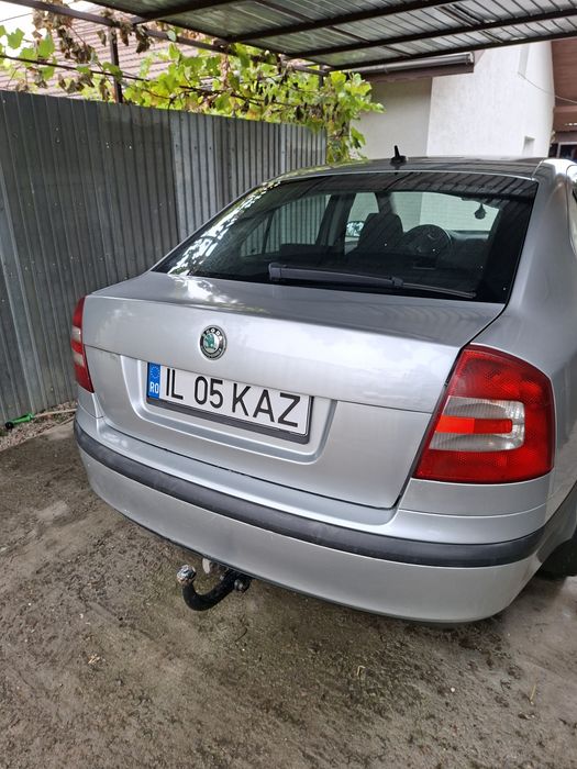 Vând Skoda Octavia 2