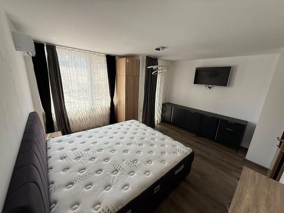 Дава се под наем Тристаен апартамент в Пловдив, Кършияка - 120 кв.м за 750 € - Снимка #4