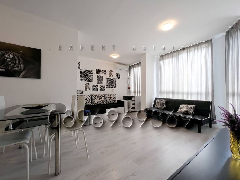 Продава се Двустаен апартамент в Балчик - 55 кв.м за 1037 €/кв.м - Снимка #1