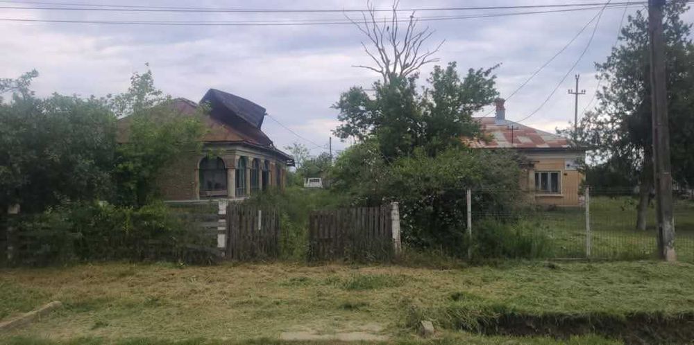 Loc ce vanzare comuna Sarbeni