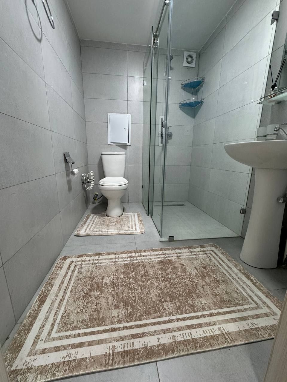 Продаётся 2 комнатная 44кв² в ЖК BeshChinor,ул.Махтумкули,IT Park,