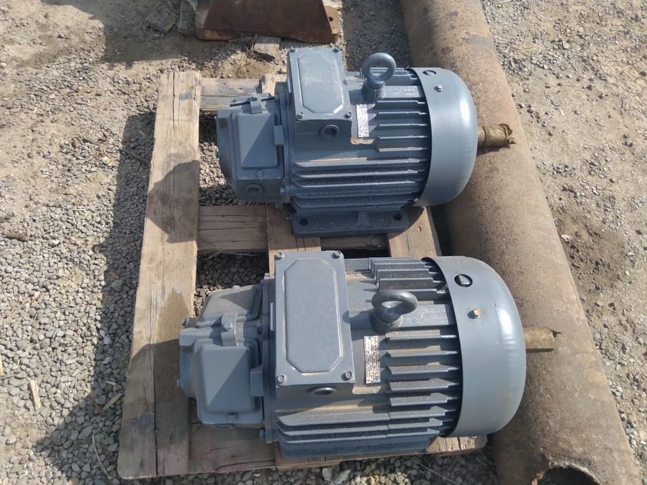Крановое электровигателя и редуктора