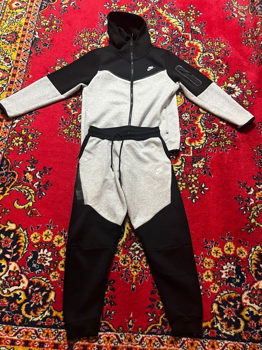 Nike tech fleece черно серый