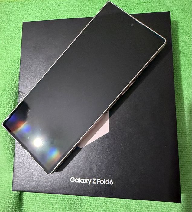 Продам Samsung fold6