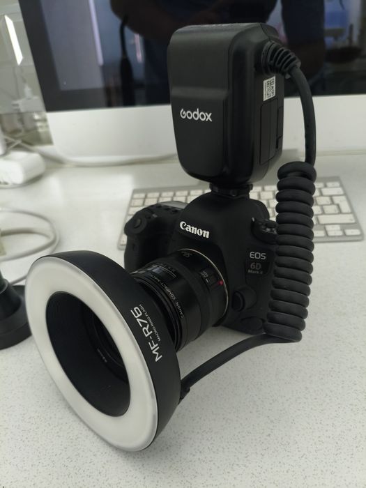 Canon 6 d mark 2 body, Ef  50 Macro obyektiv + vspishka